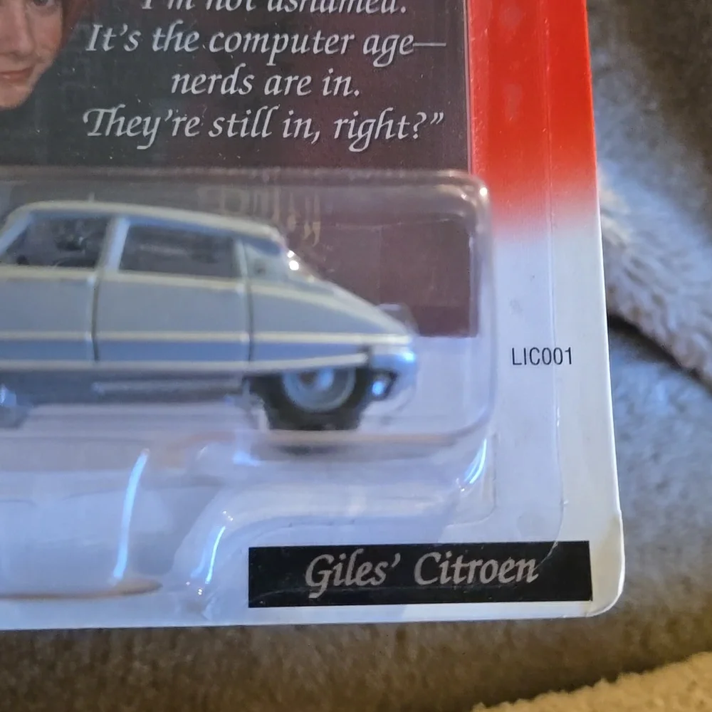 Vintage 2000s Johnny Lightning Buffy Die-Cast Cars Willow And Buffy